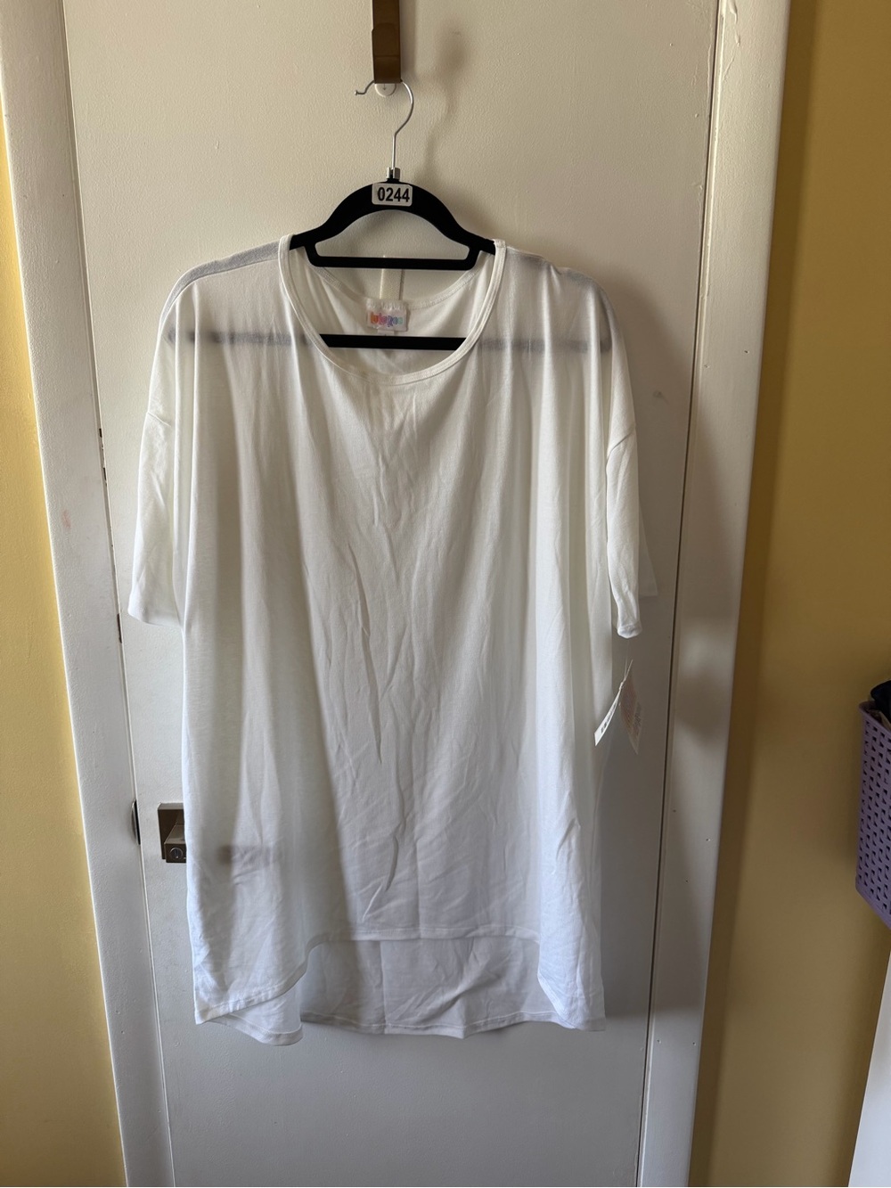 LuLaRoe White Irma Short Sleeve Tunic NWT